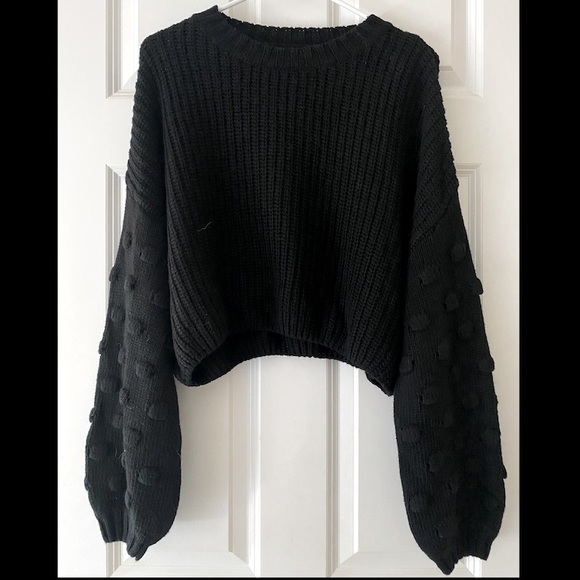 NWOT Cropped Sweater - Picture 1 of 9